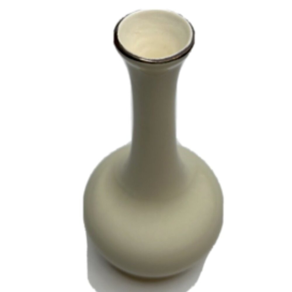 Vintage Royal Haeger USA Ivory Vase